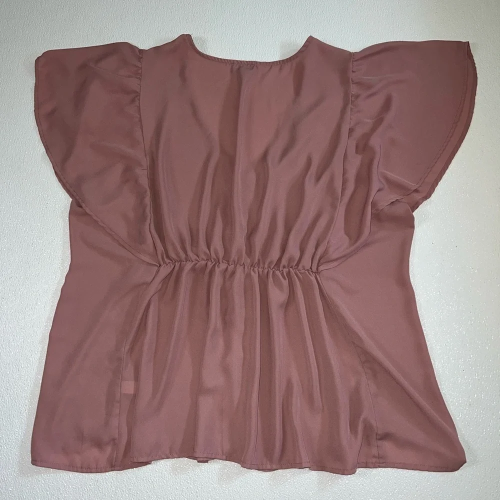 Torrid Women's Georgette Button Front Flutter Sleeve Blouse Blush Pink Size 4